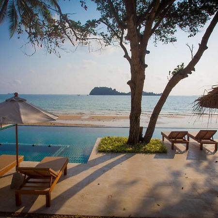 The Nest Private Beach Resort Chumphon Exterior foto